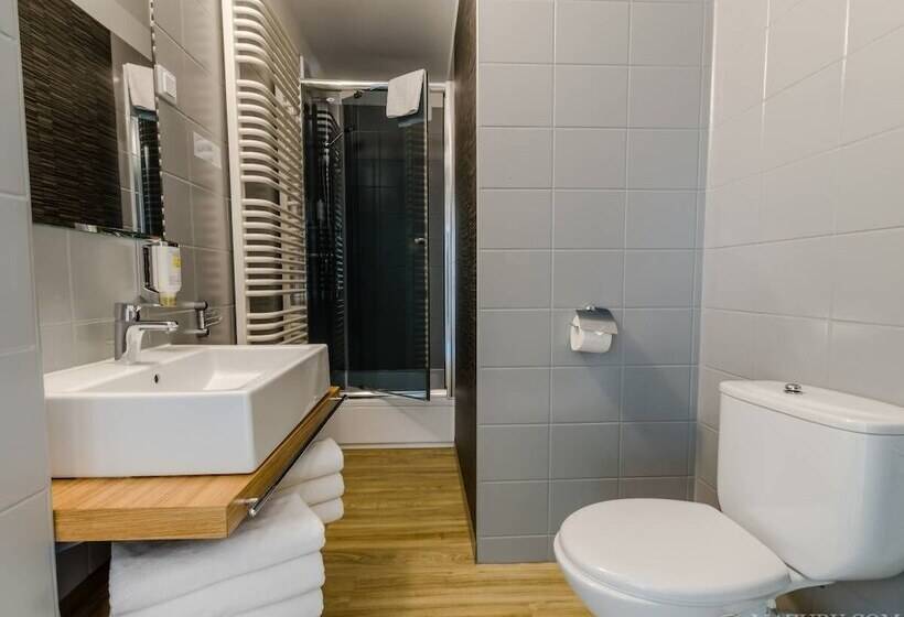 Mazurski Raj Hotel, Marina & Spa