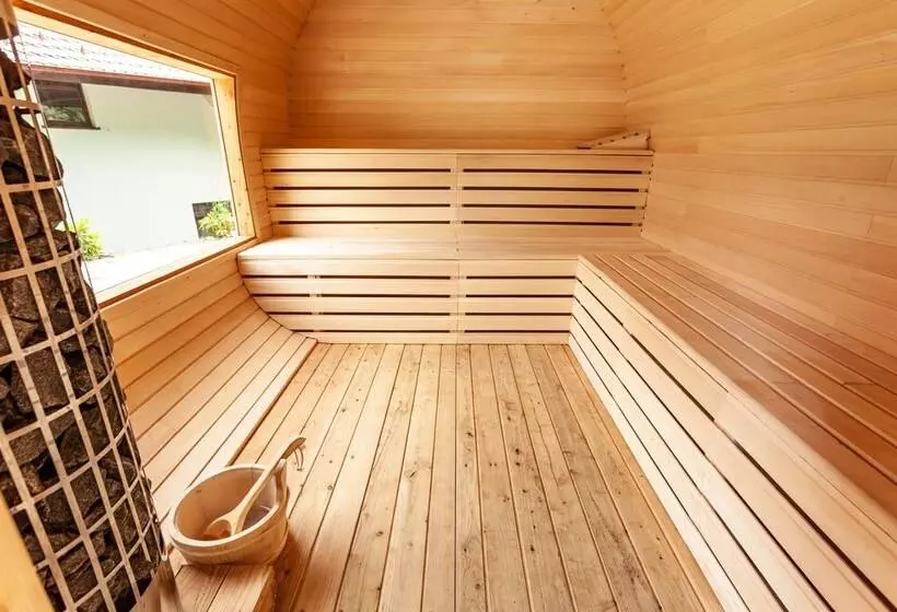 ホテル Medical Wellness & Spa Werona