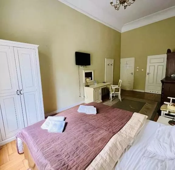 Hotelli Pałac Biedrusko