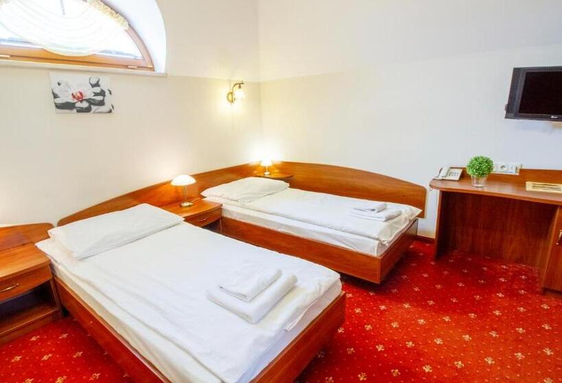 فندق Stary Młyn