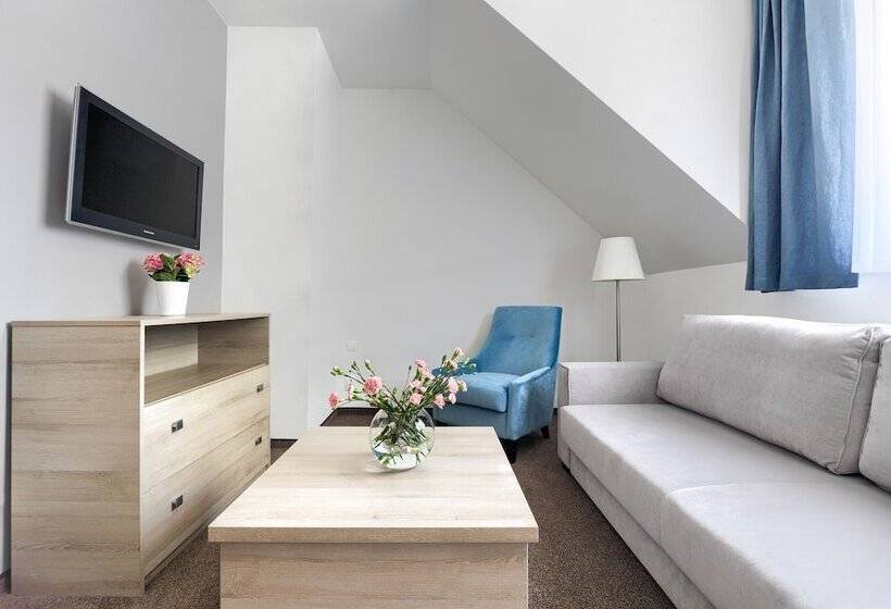 فندق Villa Madre Golf & Family