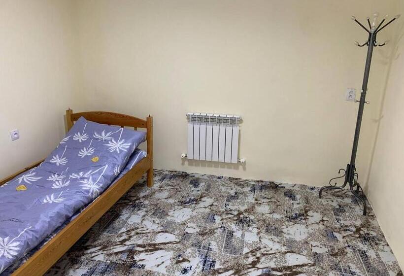 Adora Hostel Paid Airport Pick Up And Drop Off Guide Services!