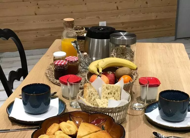 ベッドアンドブレックファースト Chambres D Hôtes Les Vernayes