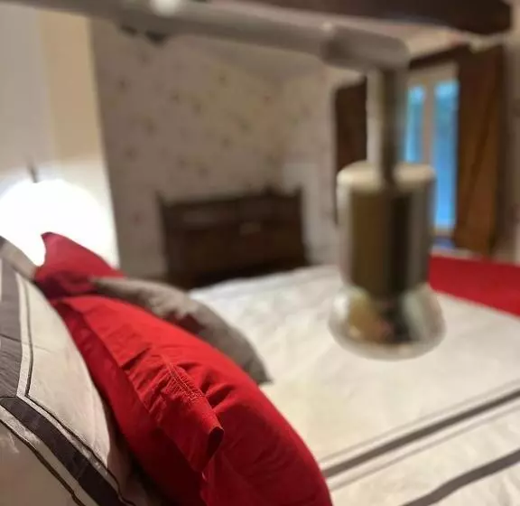 ベッドアンドブレックファースト Chambres D Hôtes Les Vernayes