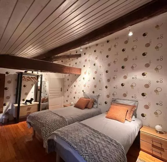 ベッドアンドブレックファースト Chambres D Hôtes Les Vernayes