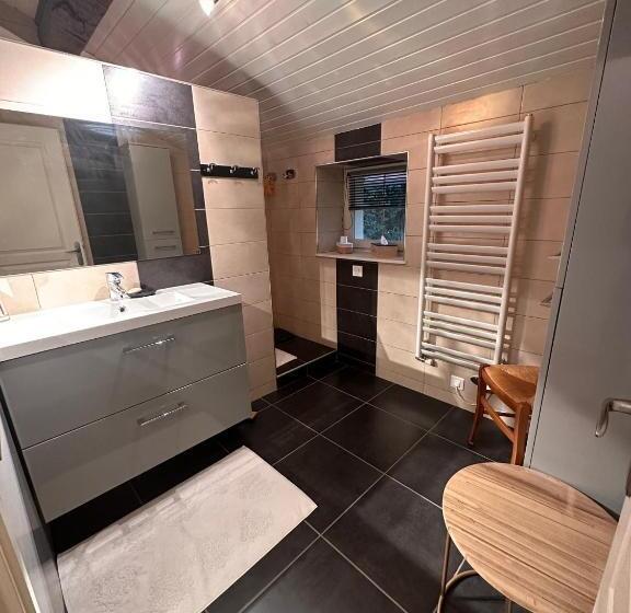 민박 Chambres D Hôtes Les Vernayes