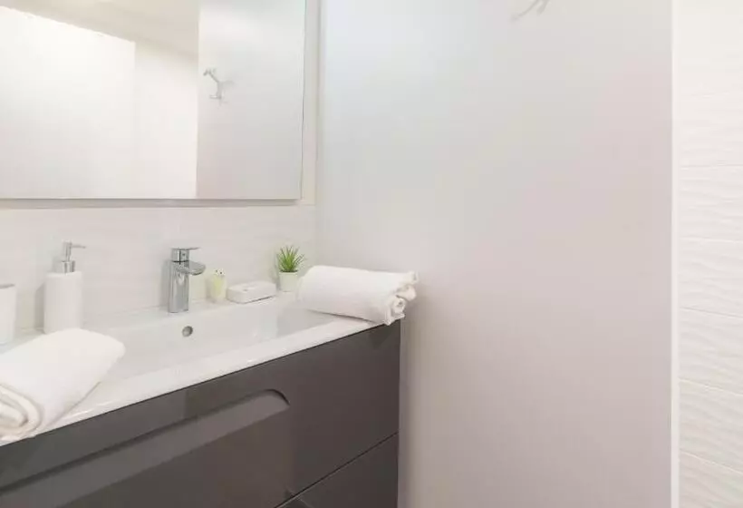 ベッドアンドブレックファースト La Chambre Sweety