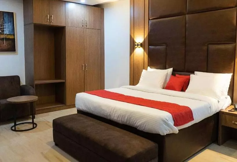 هتل Bonphine Luxury Suites