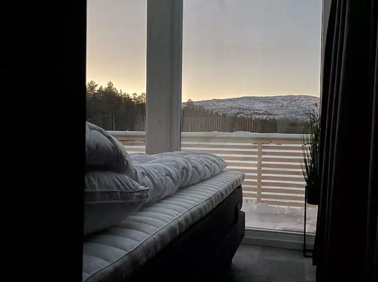 Hotelli Flatmoen Natur Lodge