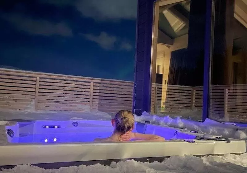 Hotelli Flatmoen Natur Lodge