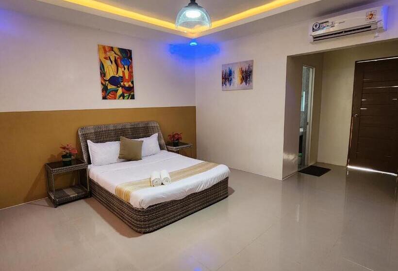 هتل Jade Resort   Bauang, La Union