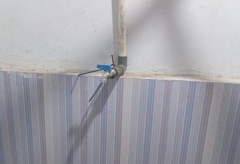 酒店 Oyo Life 93015 Kos Anto