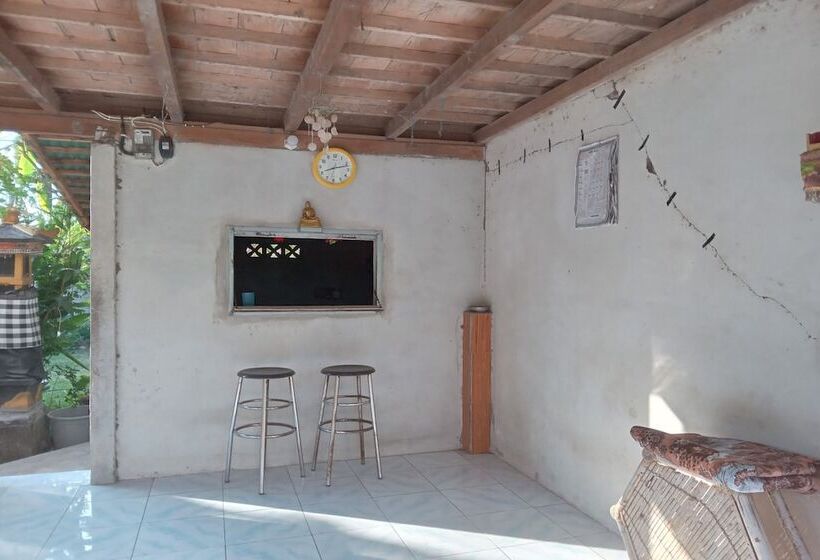 酒店 Oyo Life 93015 Kos Anto