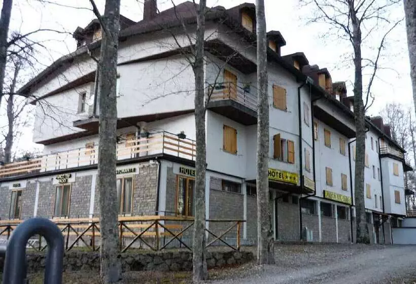 ホテル Parco Dei Faggi   Monte Amiata