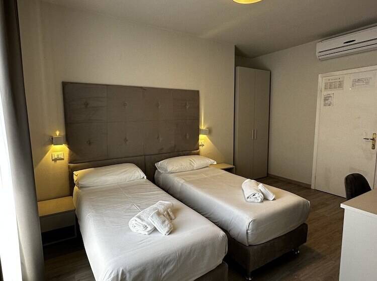 Отель Parco Dei Faggi   Monte Amiata