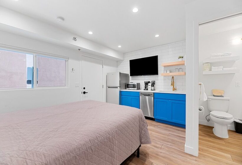 فندق Queen City Inn