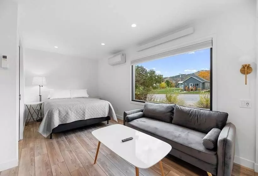 Hotelli Queen City Inn