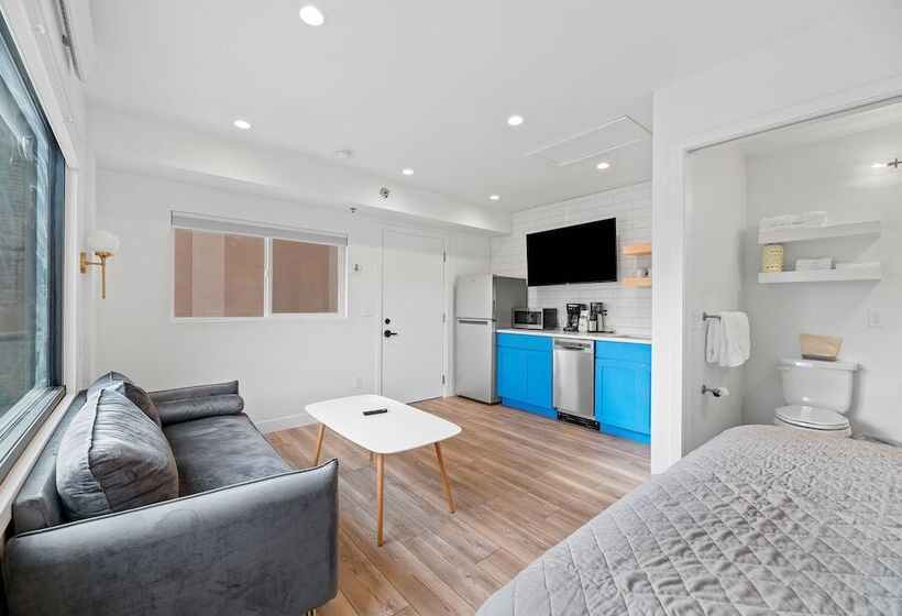 فندق Queen City Inn