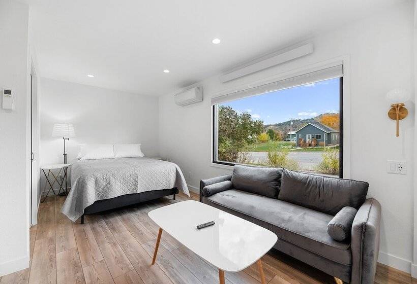 فندق Queen City Inn