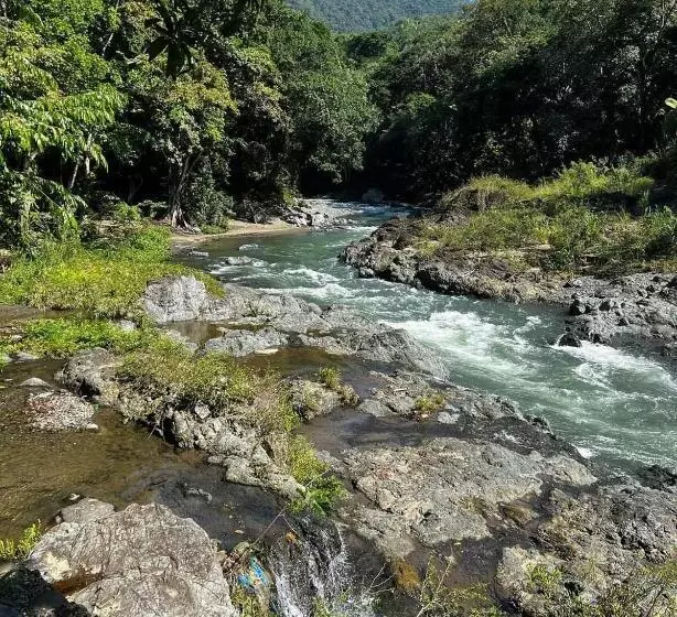 هتل Reserva Natural Cañón Seacacar