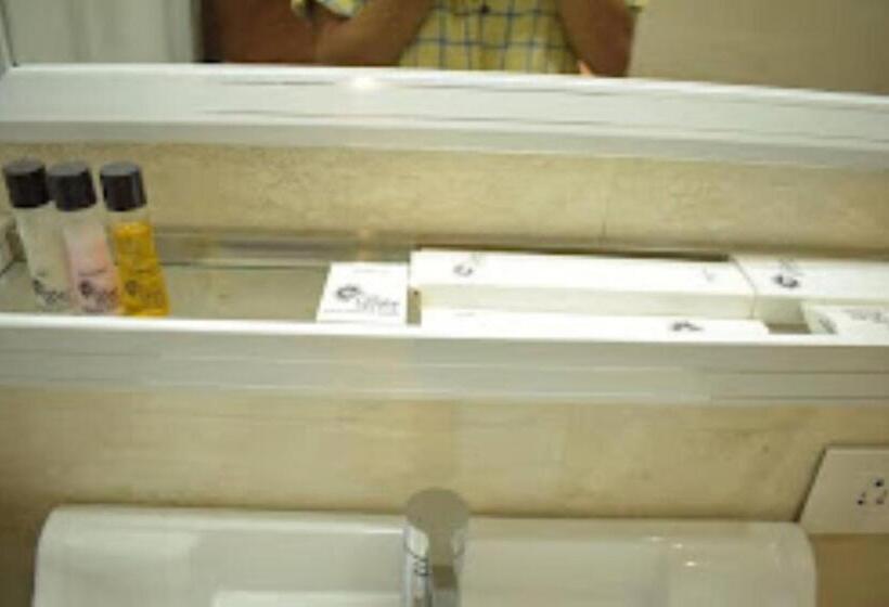 Отель Uday Palace Varanasi , Uttar Pradesh