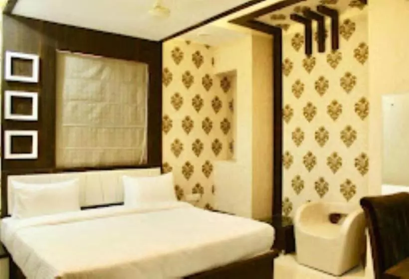 ホテル Uday Palace Varanasi , Uttar Pradesh