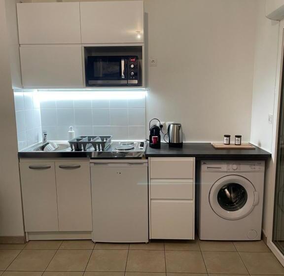 פנסיון Appartement Lahcen