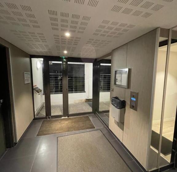 פנסיון Appartement Lahcen