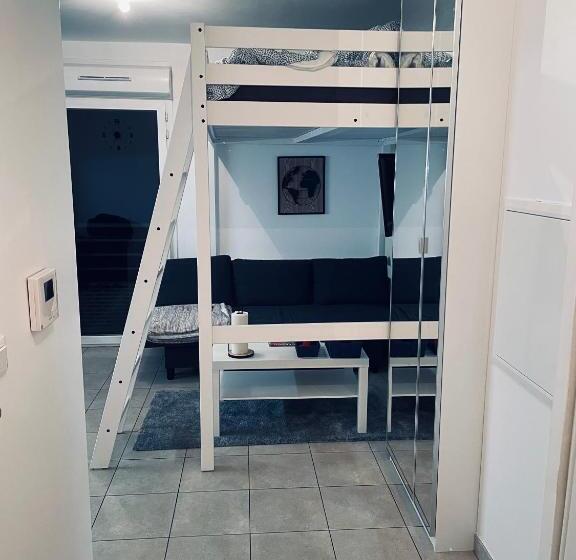 פנסיון Appartement Lahcen