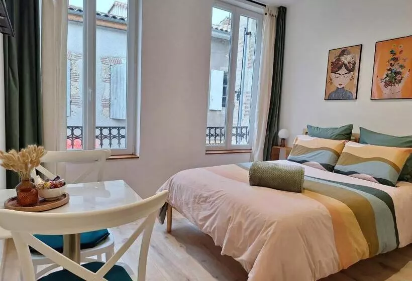 Majatalo Chambre Frida Avec Salle D Eau Privée