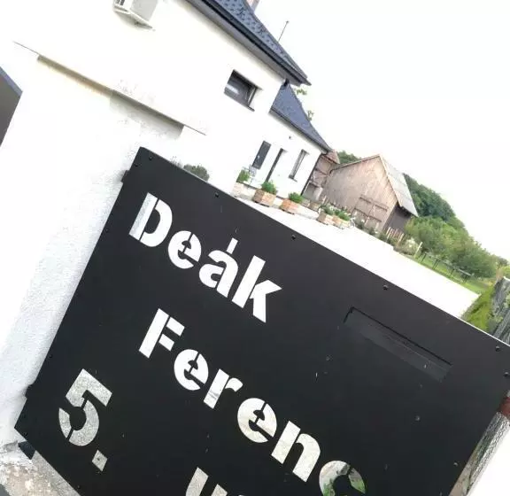 Majatalo Csodaszarvas Vendégház Nyíradony