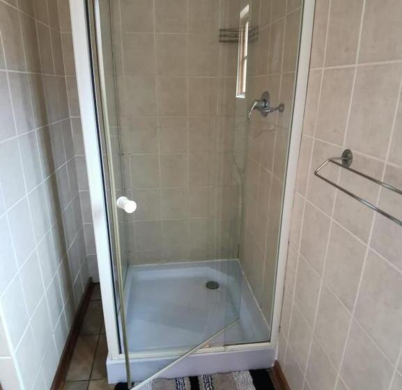 بنسيون Robs Place