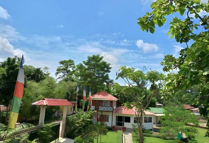 Resort Jole Jangale