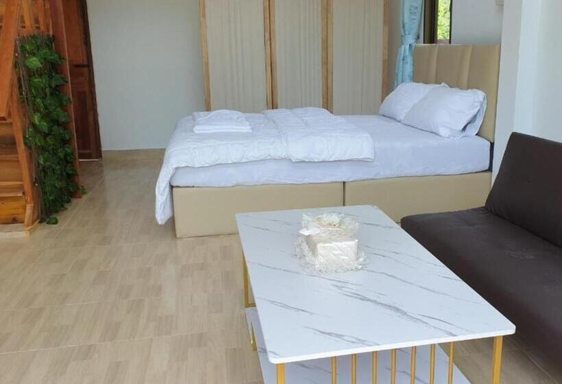 אתר נופש The Pubpa Backyard