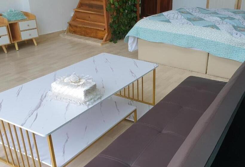 אתר נופש The Pubpa Backyard