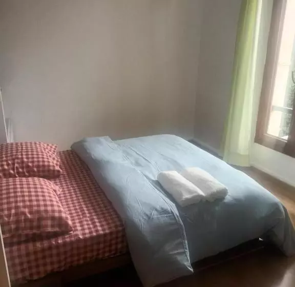 Aamiaismajoitus (B&B) La Rose