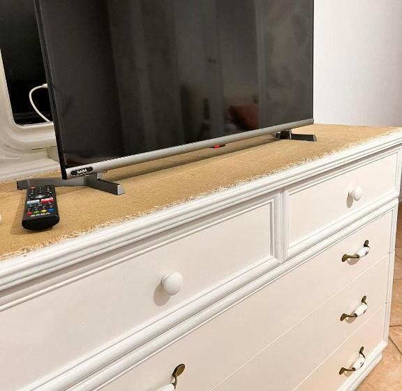 تختخواب و صبحانه Seal Home