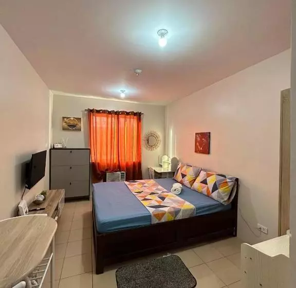 Forevermc Condotel