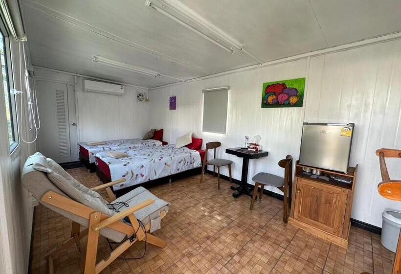 Hotell แอนฟาร์มรีสอร์ทแอนด์คาเฟ่ลำปาง