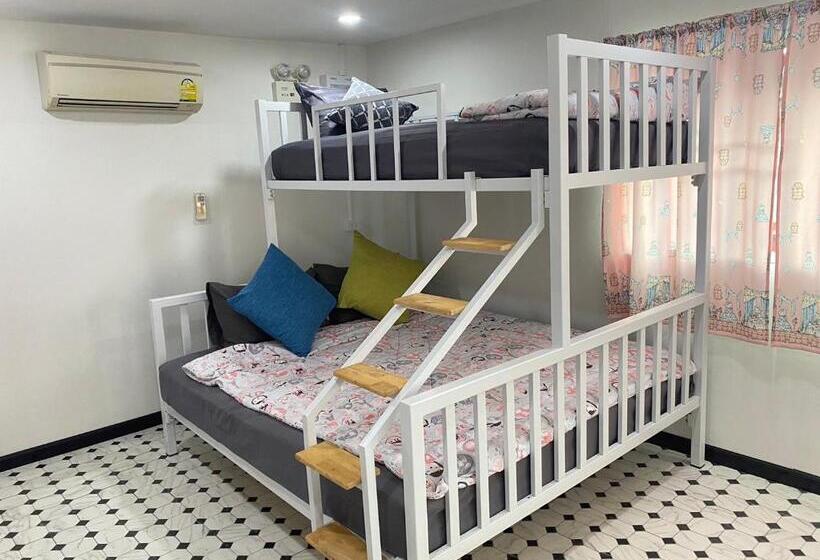 Hotell แอนฟาร์มรีสอร์ทแอนด์คาเฟ่ลำปาง