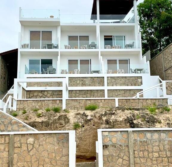 Hotel Casa Lobster Bay