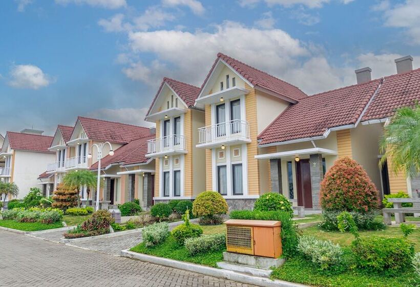 فندق Griya Katarina