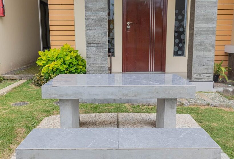 فندق Griya Katarina