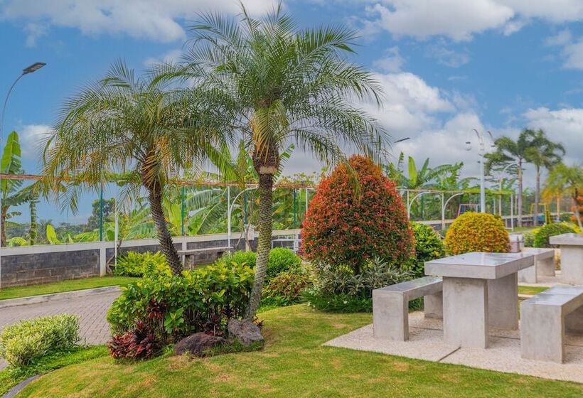 فندق Griya Katarina