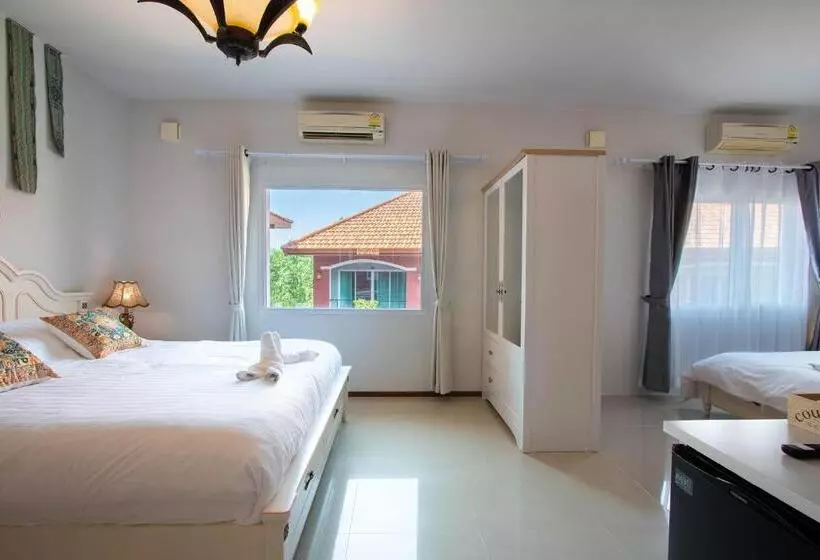 Hotelli Hacienda Resort   Mae Phim