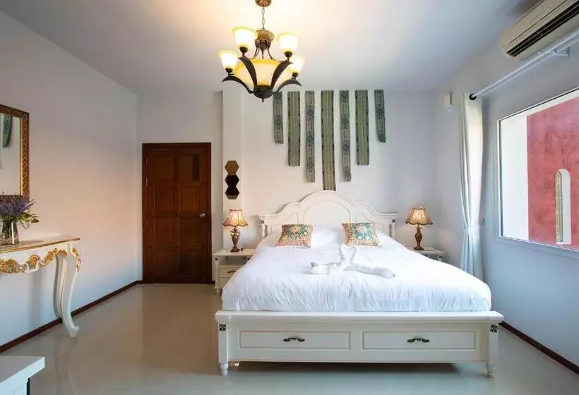 Hotelli Hacienda Resort   Mae Phim