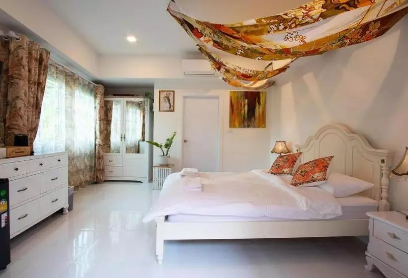 Hotelli Hacienda Resort   Mae Phim