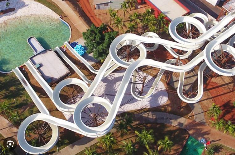 هتل Hot Beach Suites