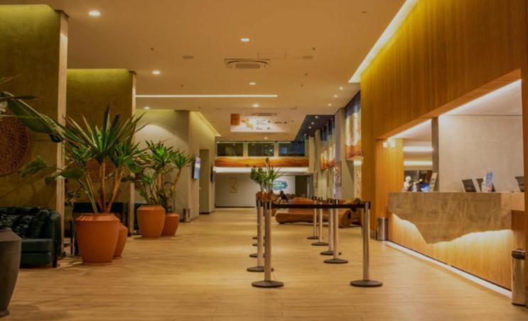 هتل Hot Beach Suites