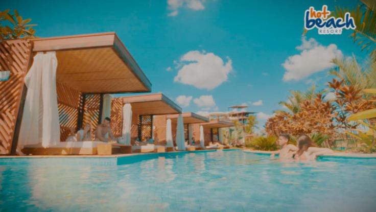 هتل Hot Beach Suites